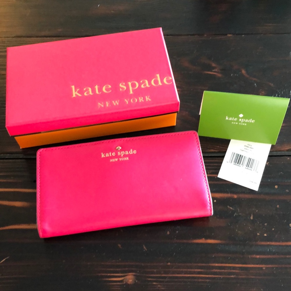 Kate Spade Wallet ♠️